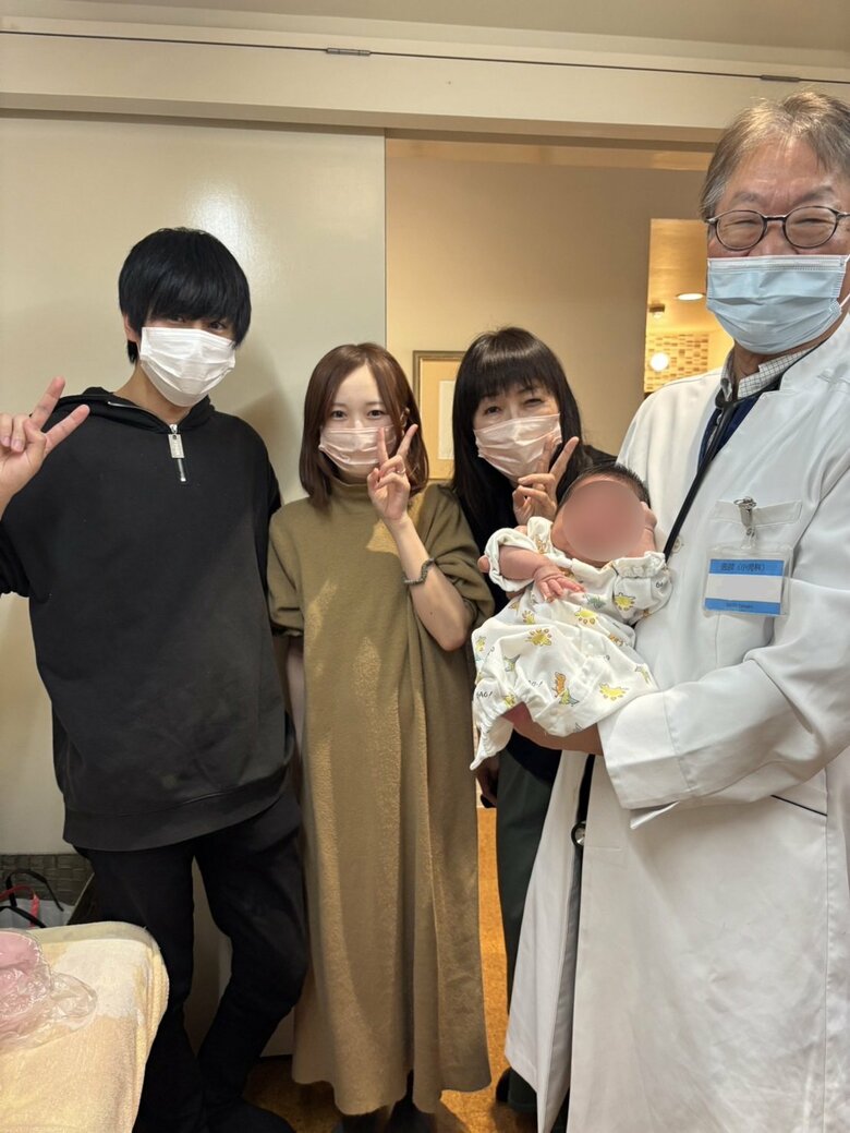 28年前、がんの治療をしてもらった先生に出産の報告