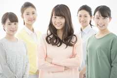 ママ友が「急にタメ口になった」その裏に漂う〝マウント感〟にモヤッとする！