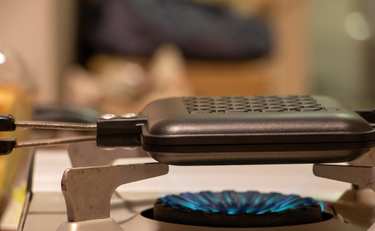 高嶋ちさ子さんも認めた「進化系ホットサンドグルメ」が美味しそう！