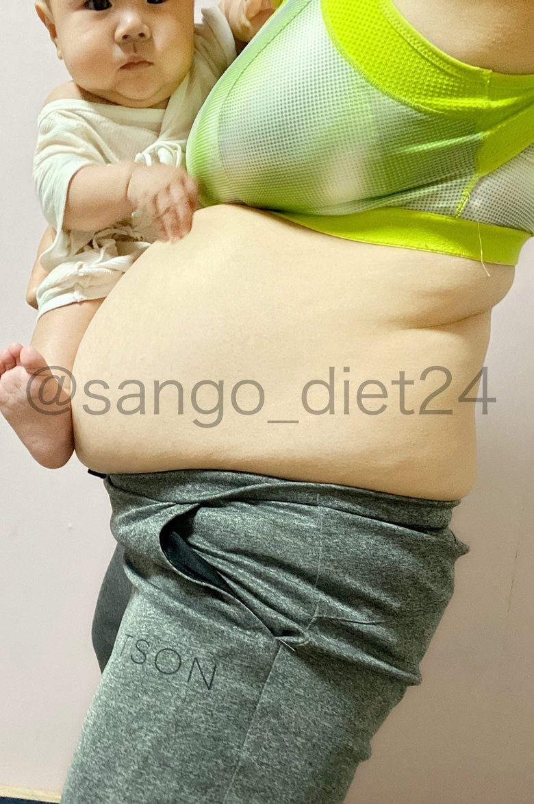 ATMに「画面にものを置かないでください」と言われた当時のお腹