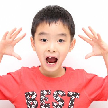 子どもはなぜ〝下ネタや下品な言葉〟が好き？ 大声で叫ぶときの対処法