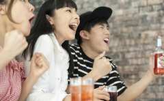 「“推し”がいるってそんなに楽しい？」真剣に悩む人が路頭に迷わない方法はあるか