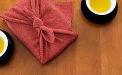 義実家への手土産って、どう渡せばいいの？　知っておくと心強い「和」にまつわるマナー