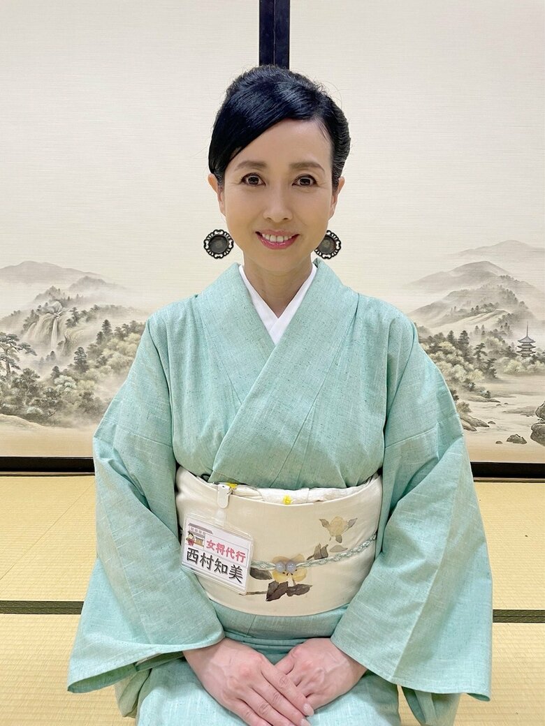 テレビのバラエティ番組で女将代行をしたときの姿