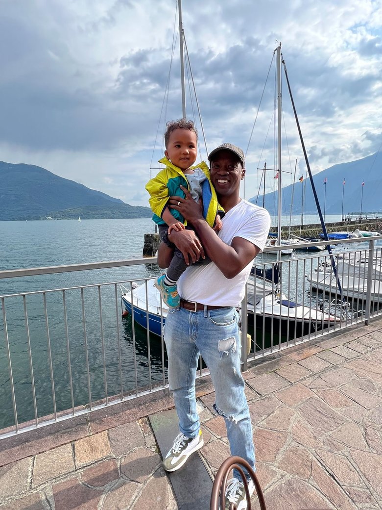 アメリカ人夫はリモートワークをしながら池田さんの巡業に帯同した