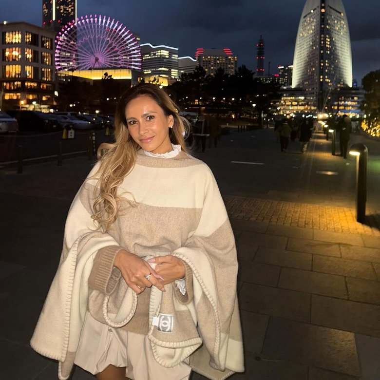 3人の子どもは独立し、現在は三男とドバイで暮らしている