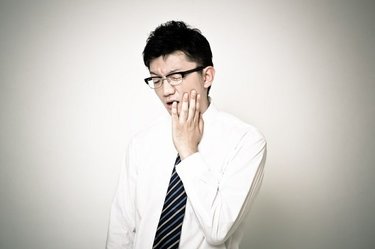 口内炎ができやすい人の特徴と対処法