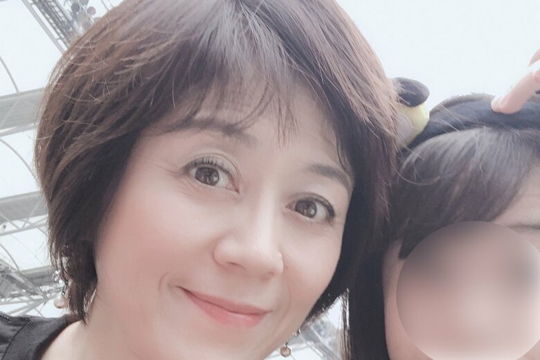 プライベートでは3人の娘さんを育てるママ