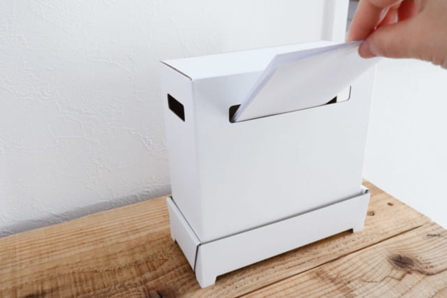 手作りできる書類用ポストの例