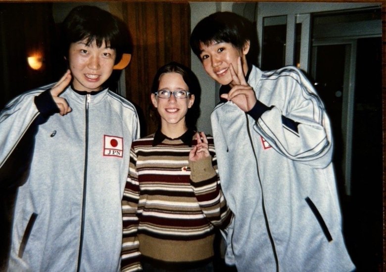 左は同じ年の荒木絵里香さん。ともに日本代表としても活躍した