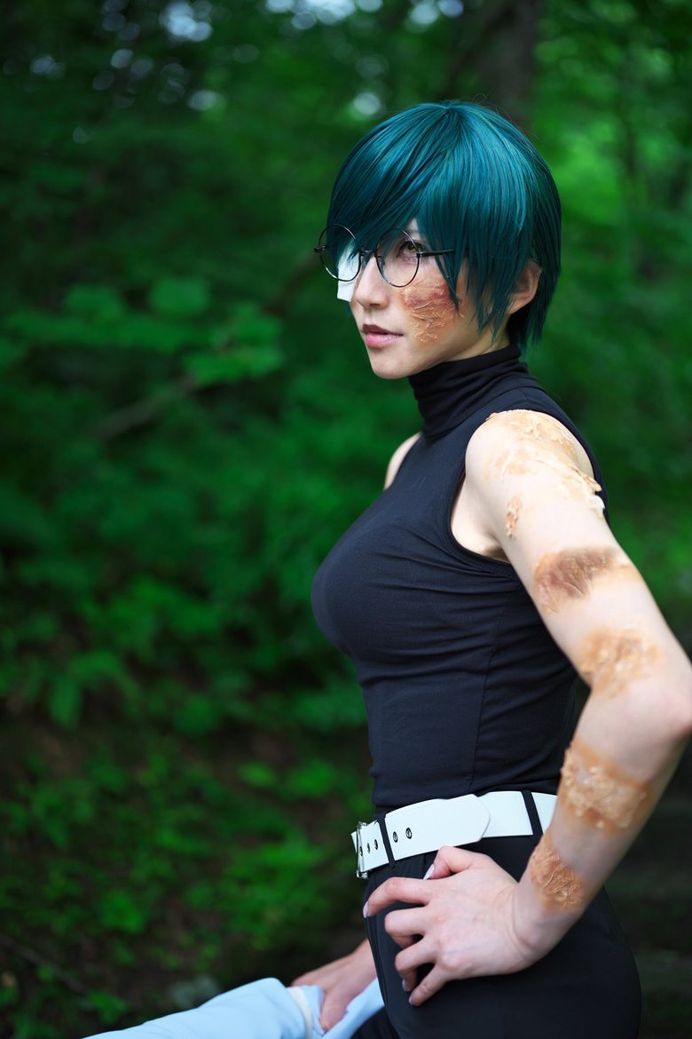 『呪術廻戦』の人気キャラ・禅院真希のコスプレをする鷹村さん