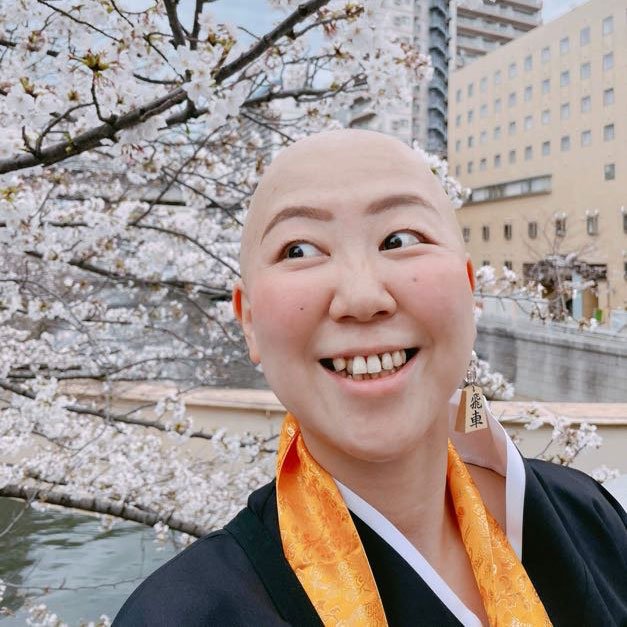 お坊さんに扮しての一枚