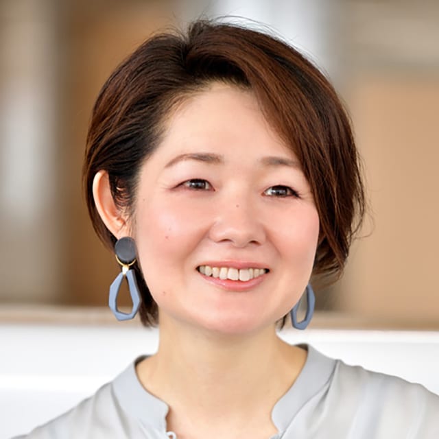 日本イーライリリー株式会社でマーケティング部に勤務する小林舞さん。