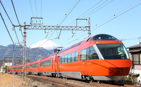 一般に言われる「通勤地獄」が変わる？実質100、200円台で聖域が買えるロマンスカーの「特急サブスク」開始2年、時短ママの救いにも