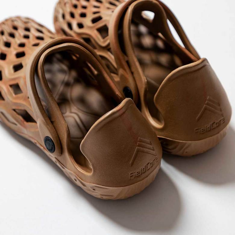 ワークマン ロックフェイスサンダル ヒールホールド設計