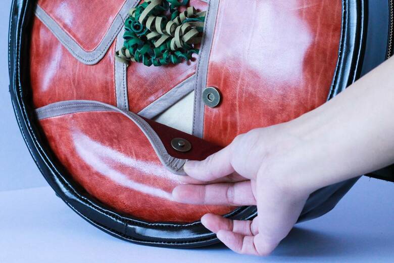 肉まぶしのスナップを開けると白米が！