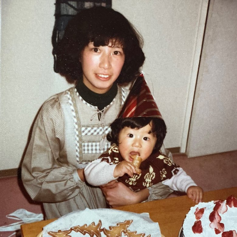平野誠樹さんと母