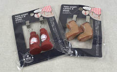 セリア「テーブルウエイト ランタン＆シューズ」 テーブルクロスのズレをかわいく防ぐ！