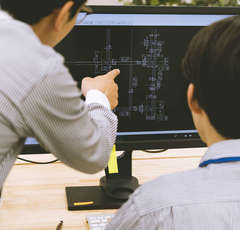 最悪、上司と部下が共倒れに… 業務が遅い新人を導く術はないのか