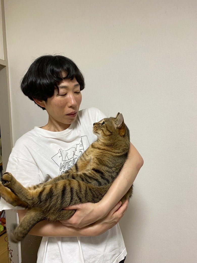 牧野ステテコさんと愛猫・ポテ太郎