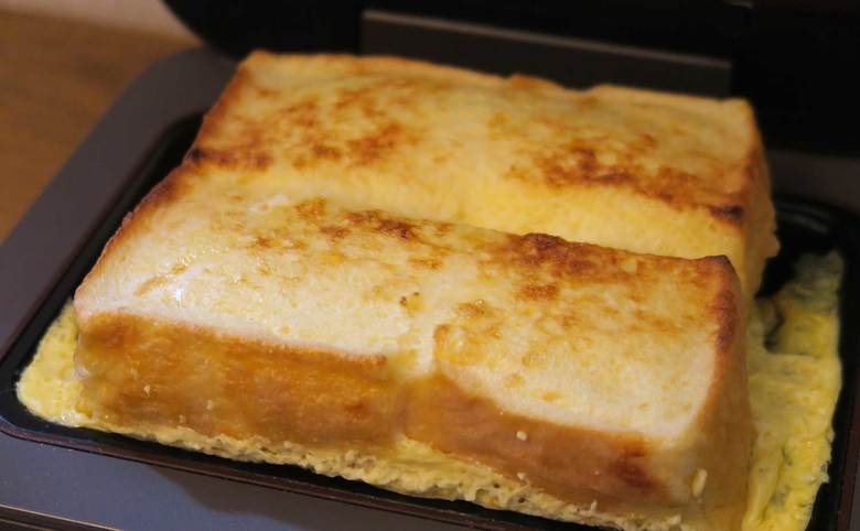 ▲ふわふわの食感のフレンチトーストを焦がすことなく焼き上げる