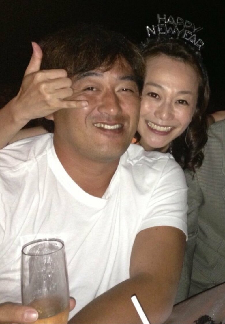 恒例、ハワイで一家そろって年越し。現役時代のご主人と