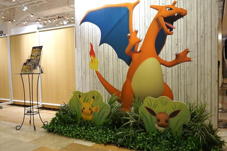 フォトスポットでポーズを決めて！