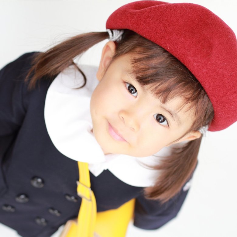 ライター：木村 百
情報誌の編集者として激務をこなした後、フリーライターに。2人の子どもの育児ストレスでイライラしつつも、日々の自分磨きは欠かせないアラフォーです。実母も姑も近所で暮らしているため、いまも未来も不安は尽きず。毎晩のお酒だけがパワーの源。