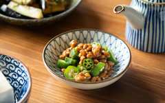 食卓の定番「納豆」のちょい足しアレンジ