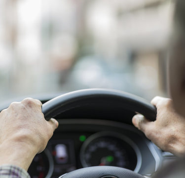 高齢者の免許返納…渋る両親を説得したみんなの決定打