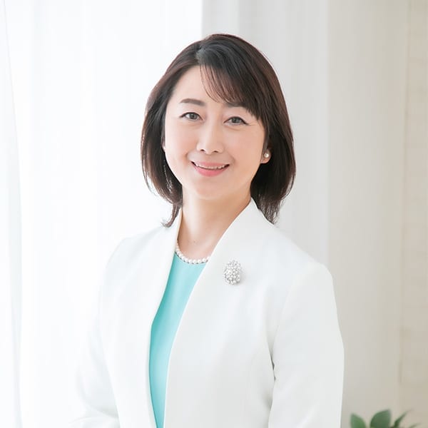 加倉井さおりさん