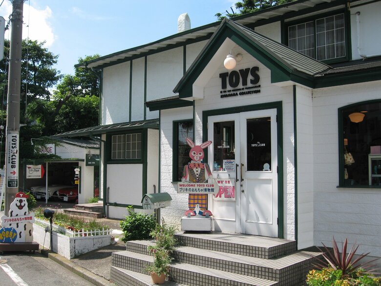 37歳でオープンした「ブリキのおもちゃ博物館」。40年営業し、現在はみなとみらいPLOT48に「TOY MUSEUM」として移転