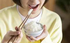 冷ましたご飯を食べた方が太りにくいって本当!?