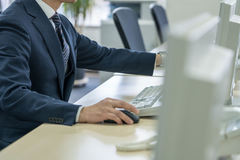 平日休みの父親が背負う罪悪感も…子どもの本心は？