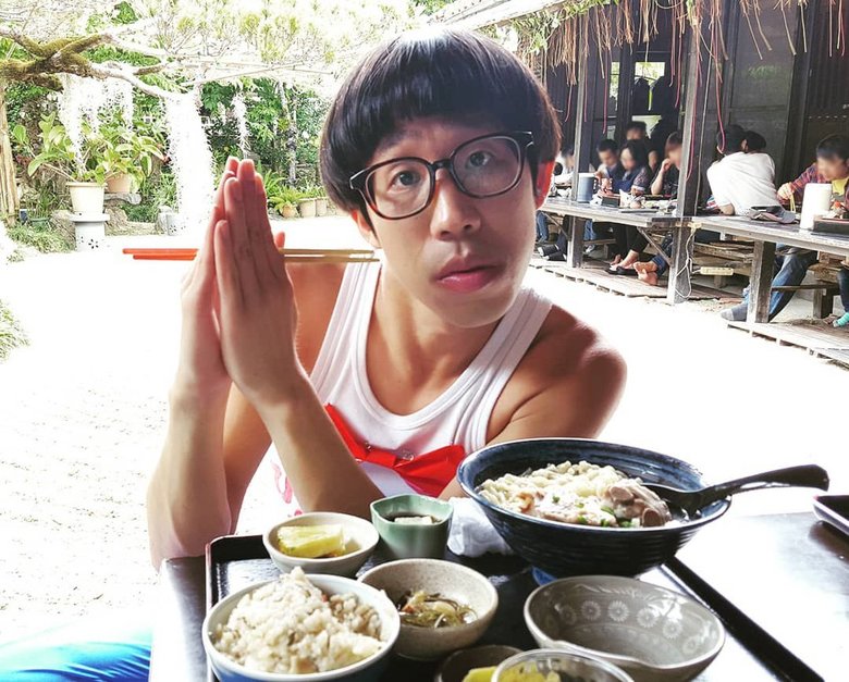 ひょっこりはん