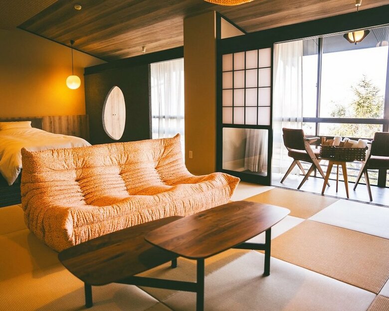 元旅館をリノベーションした「KAWACHI BASE―龍栄荘―」