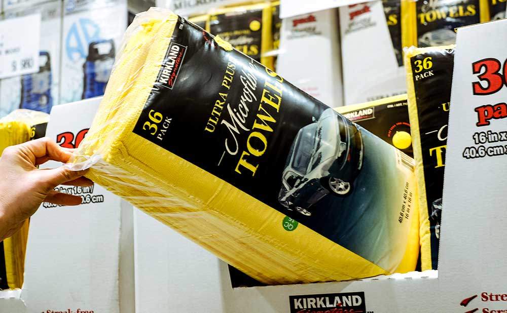 コストコのKIRKLAND SIGNATURE マイクロファイバータオル 36枚