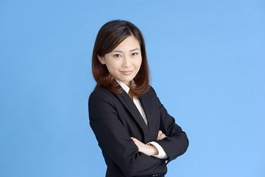 結婚後は「仕事」と「家庭」どちらを優先した？