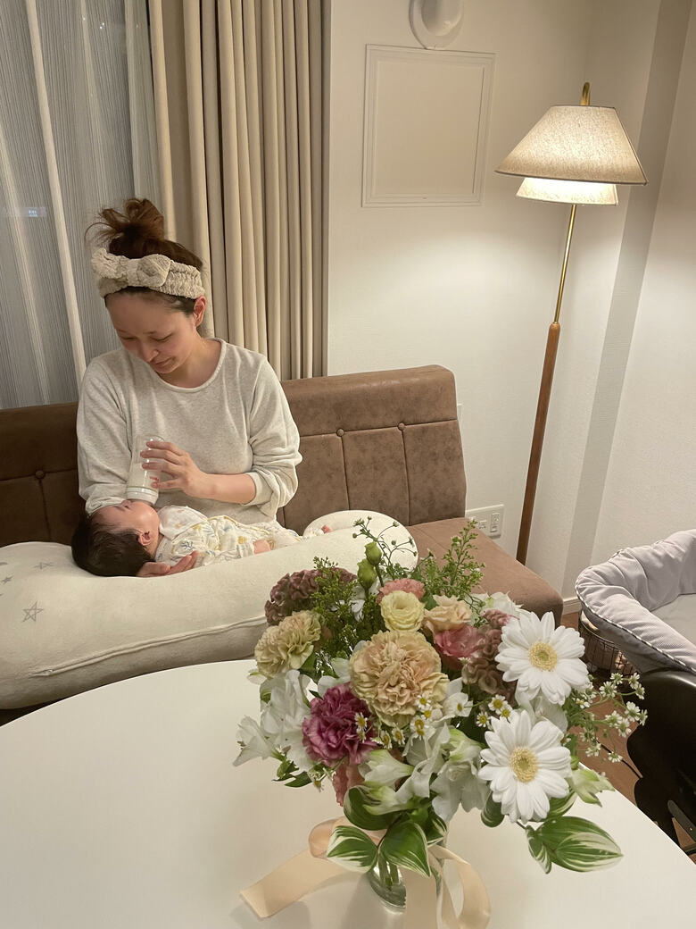 初めての「母の日」に撮った私と息子