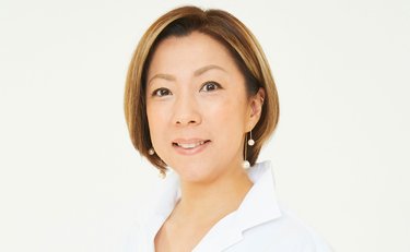 「父は浮気相手の家で椅子に座ってボーッと」西川きよしの娘が明かす騒動への本音「父のお葬式に相手が来てもいい」
