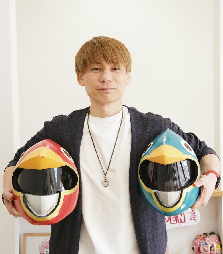 子どもたちがカット中に楽しく過ごせる工夫は怠らない。子どもにわかりやすい絵本も手がける赤松さん