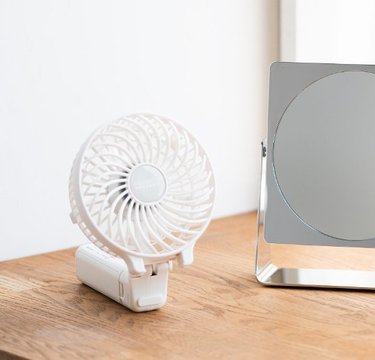 ベビーカーに取り付けも！酷暑にママが欲しかった充電式ハンディファン