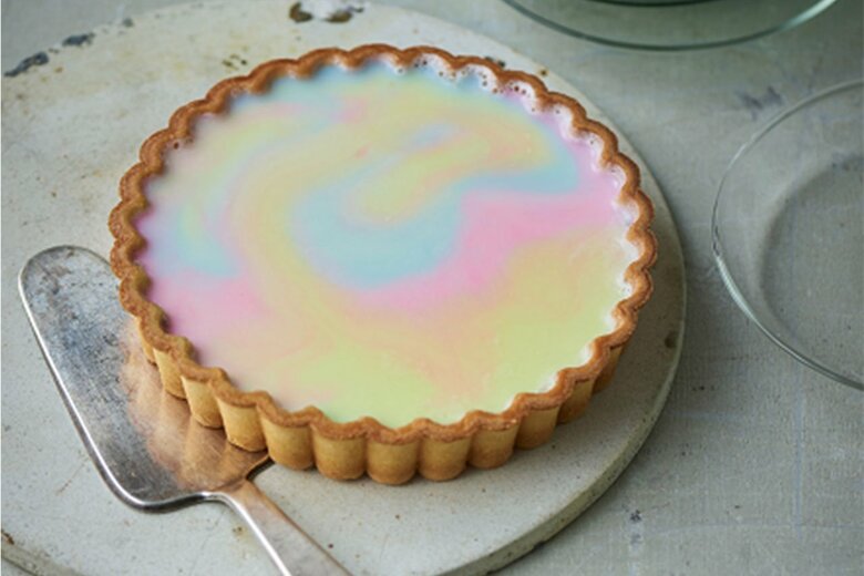 表面張力を利用して作る「マーブルゼリー」