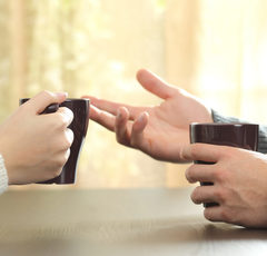 「〜ざます」を使うのはスネ夫のママだけ！？ アニメや小説で気になる「実際使わない語尾」