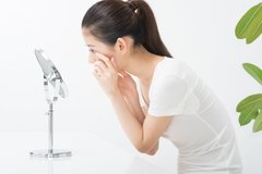 パンパンむくみ顔を３分で解消する時短マッサージ法