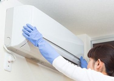 夏の大掃除【後編】　プロが伝授する「エアコン」「洗濯機」「お風呂」掃除のコツ